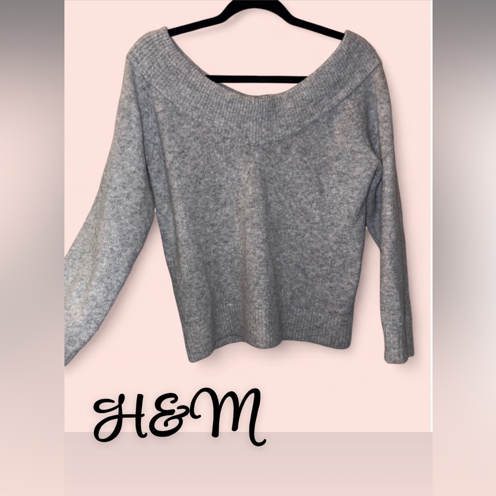 H&M Light Gray Off-Shoulder Knit Sweater | Women’s Size Medium